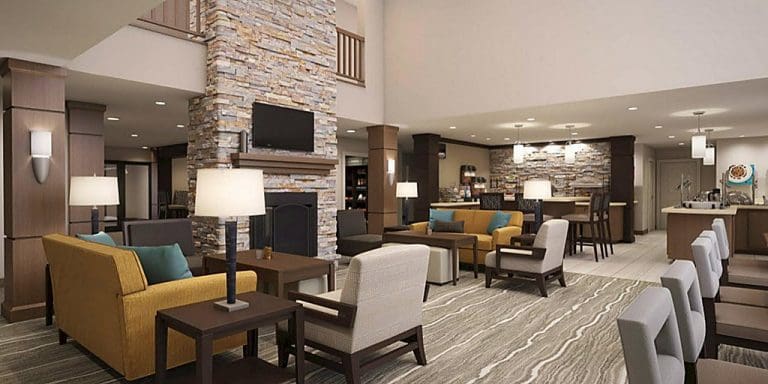 staybridge suites coeur dalene lobby 768x384