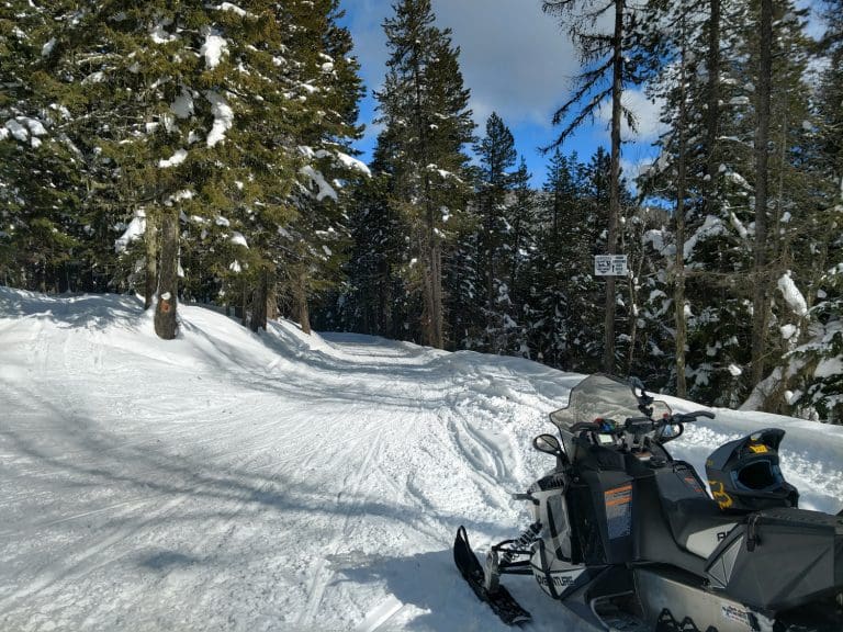 Snowmobile Trail 768x576