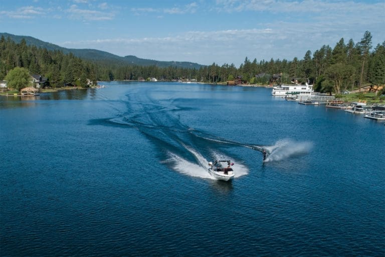 ASR Waterskiing 768x513