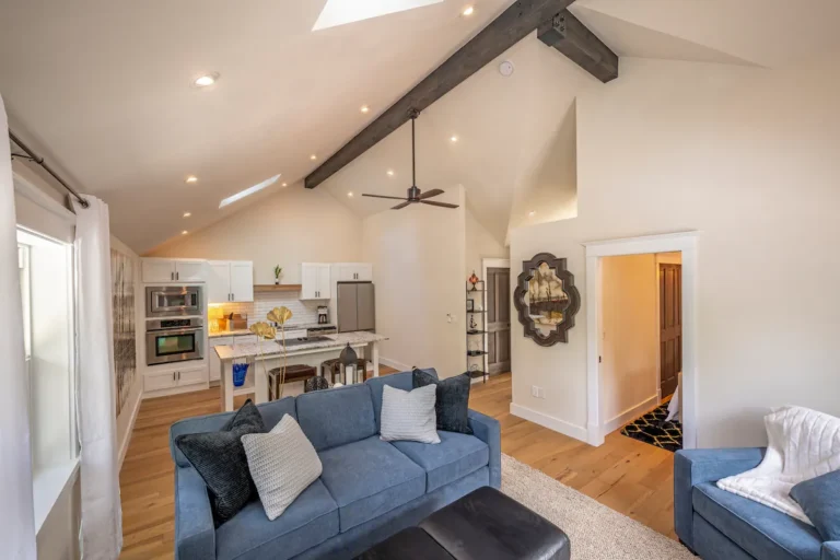 308913b8 5d3a 4215 b79f 87821db3ff18 768x512