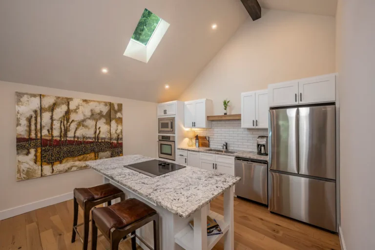 451c6457 8f3c 4945 b1da 22ce140852a3 768x512