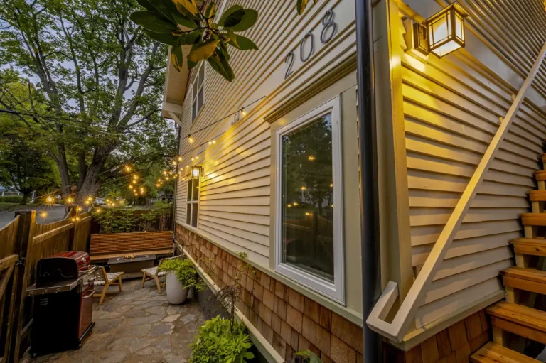 63d6dcbb a559 4679 bc36 30f7480c6709 768x511