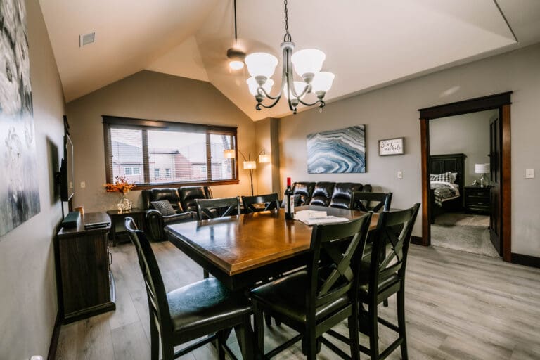 Cover Image 1 768x512