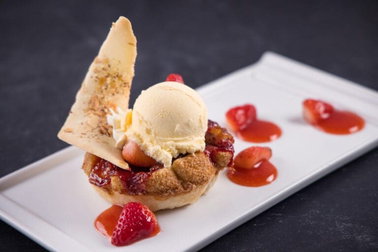 Bevs Deserts 2024 3378 scaled 1 768x512