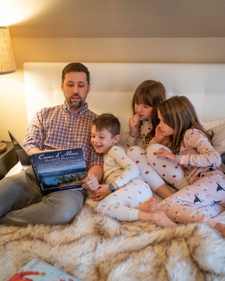 Wallace Airbnb Lifestyle 30 768x960